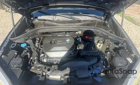 2016 BMW X1 xDrive28I z USA, uszkodzony, nr VIN WBXHT3C37G5E51978